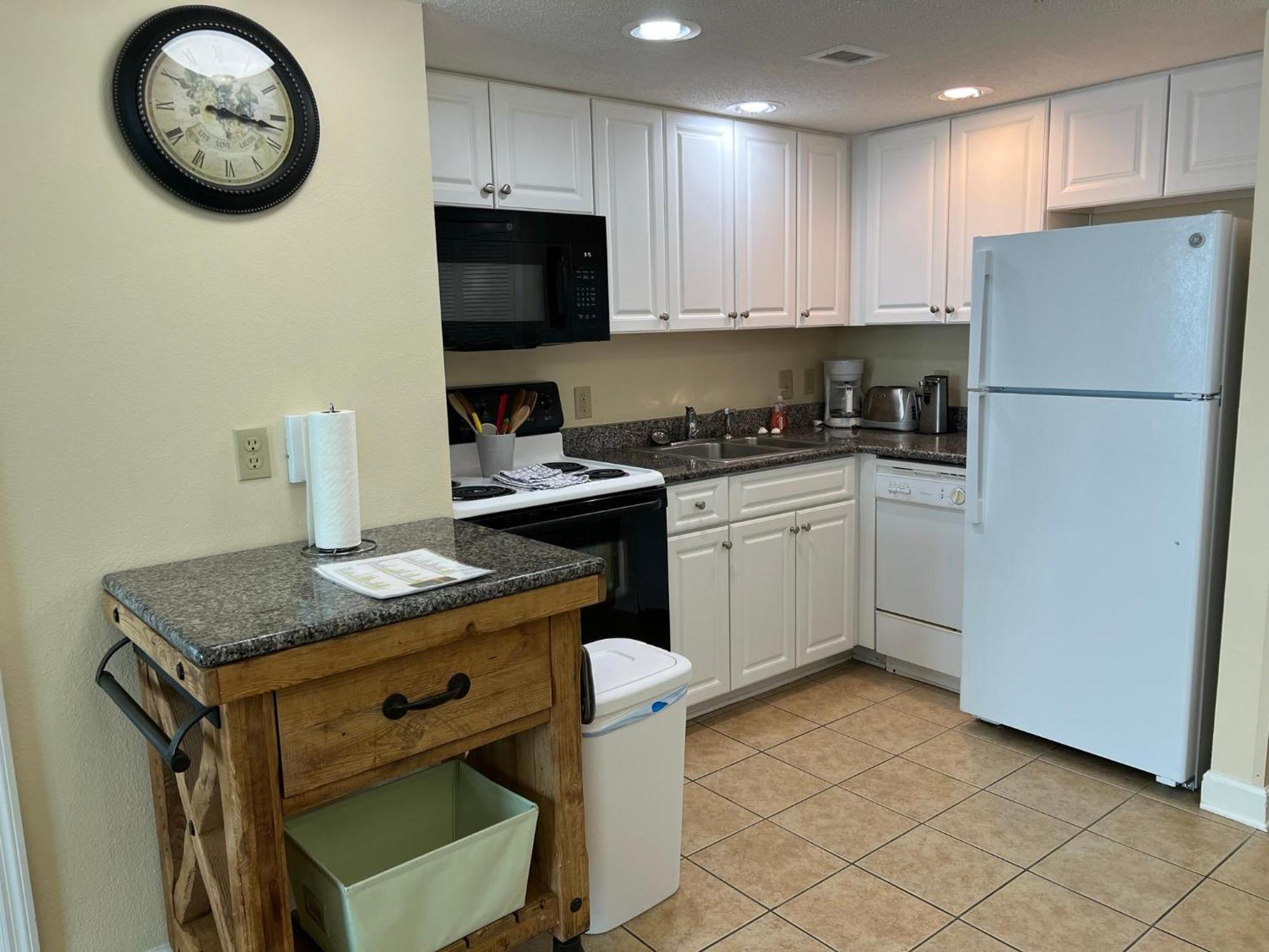 Вілла 2501 S Ocean Blvd, 0811 - Ocean Front Sleeps 6 Мертл-Біч Екстер'єр фото